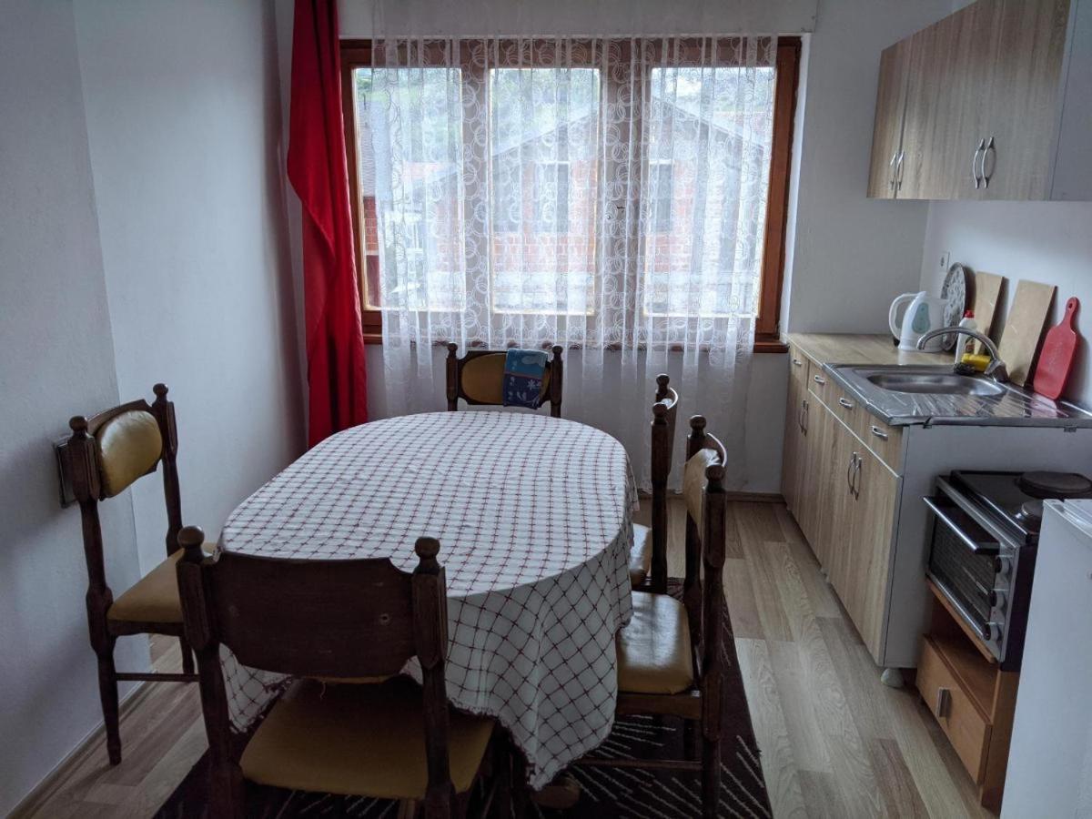 Lovely 1 Bedroom Within Walking Distance, Views Печ Экстерьер фото