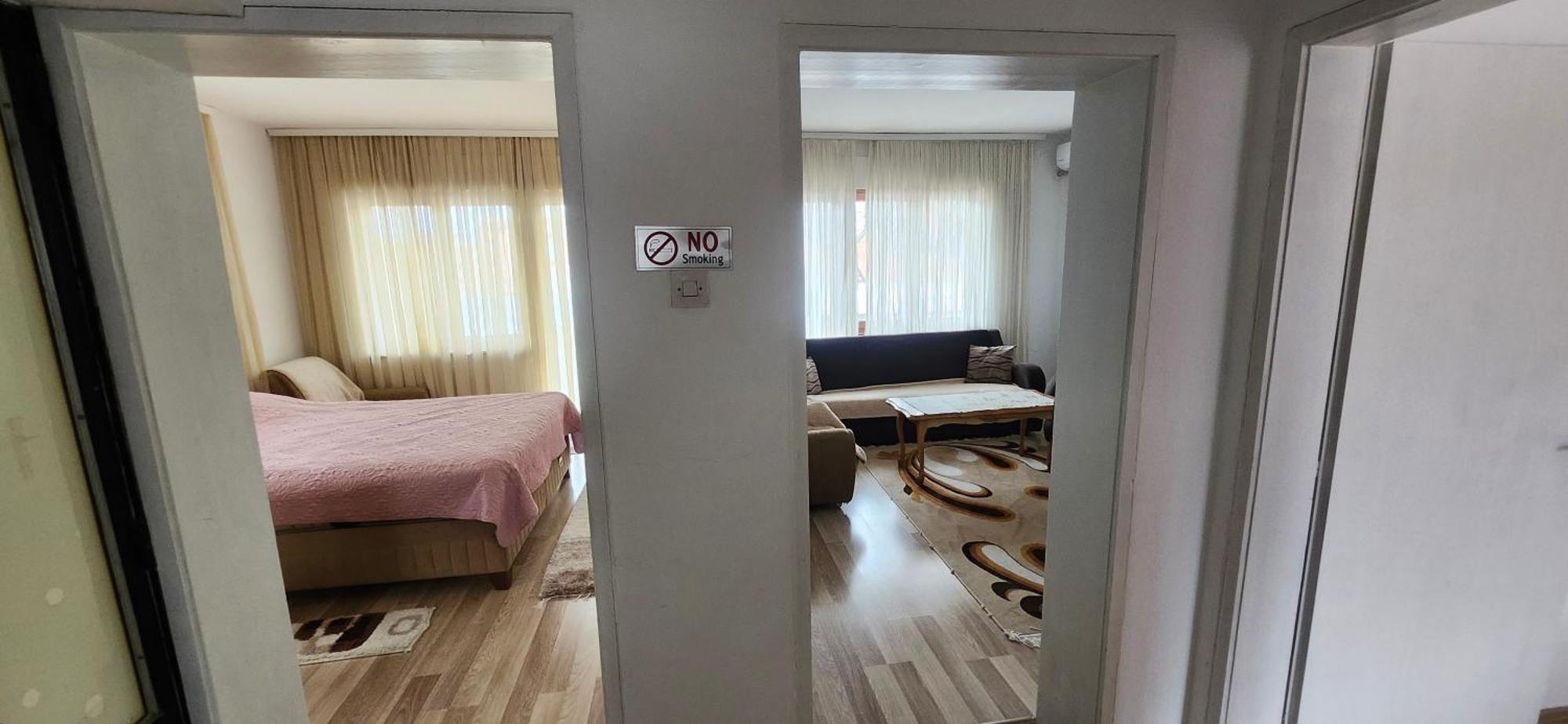 Lovely 1 Bedroom Within Walking Distance, Views Печ Экстерьер фото